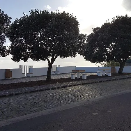 Moradia T5 3* Ponta Garca